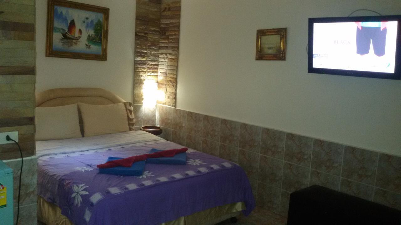 Jasmin Guest House Pattaya Exterior photo