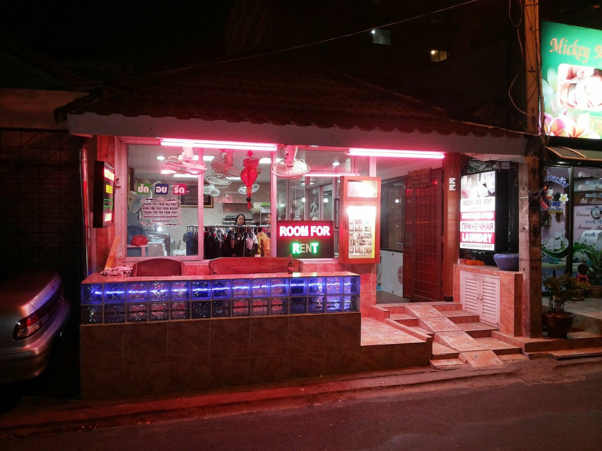 Jasmin Guest House Pattaya Exterior photo