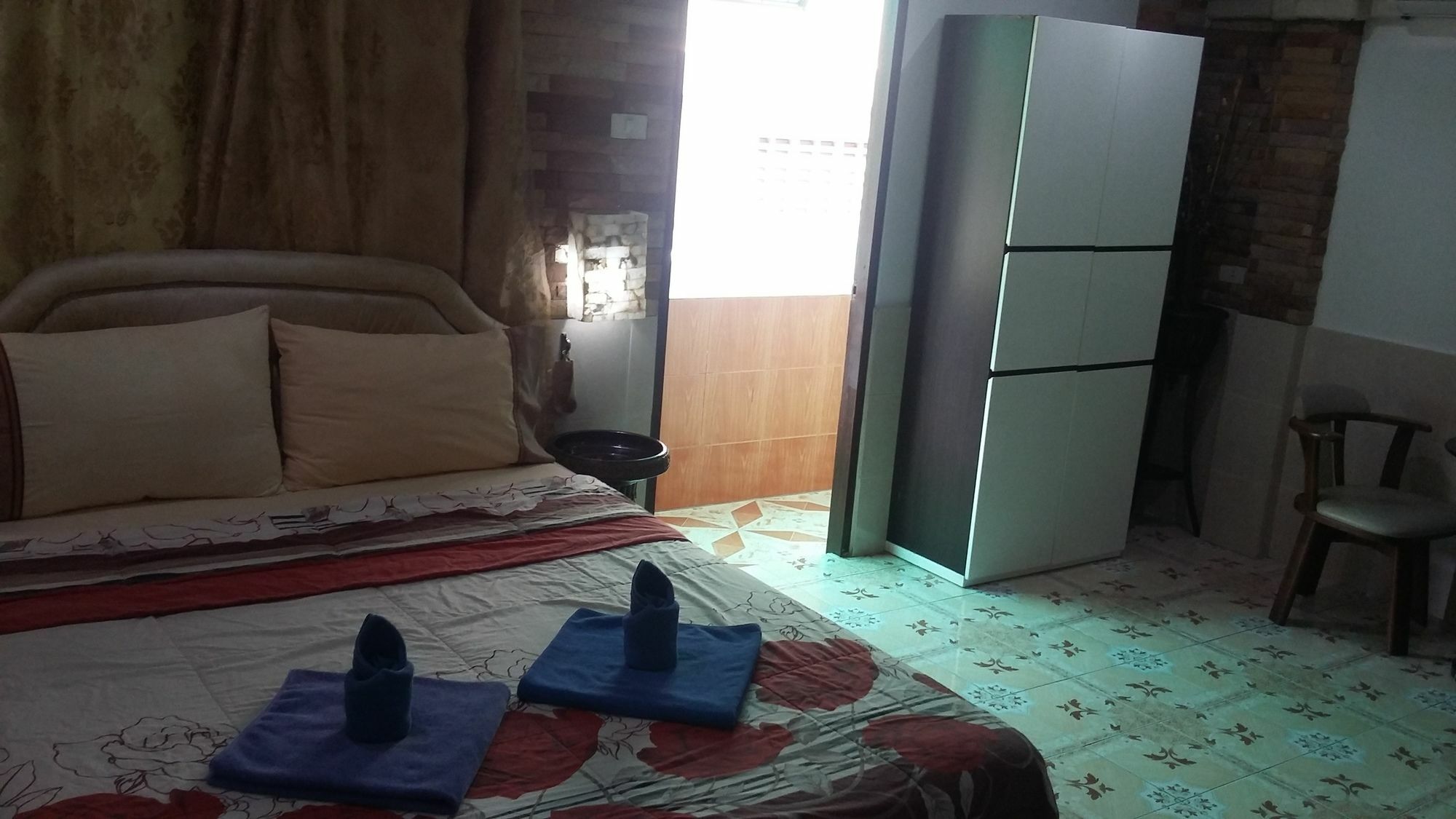 Jasmin Guest House Pattaya Exterior photo
